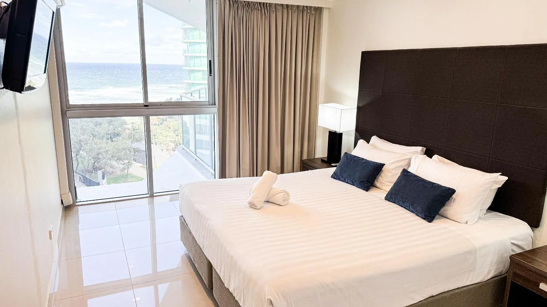Peninsula Resort - Apartments By Gold Coast Holidays